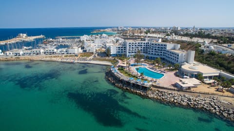 City view, Garden view, Pool view, Sea view