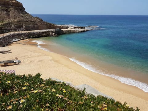 Porto Dinheiro Beach I Condo in Lisbon District