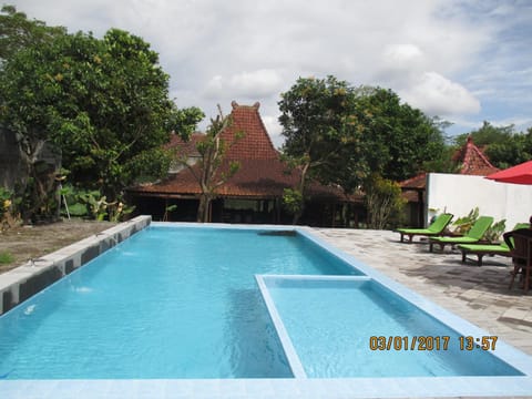 Alam Jogja Resort Mitra RedDoorz Bed and Breakfast in Special Region of Yogyakarta