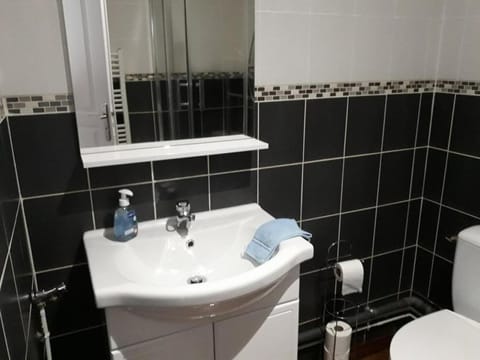 Appartements Le Vivier 1er ou rez de chaussée avec parking Apartment in Hauts-de-France