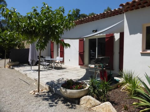 le paradaou Bed and Breakfast in Flayosc