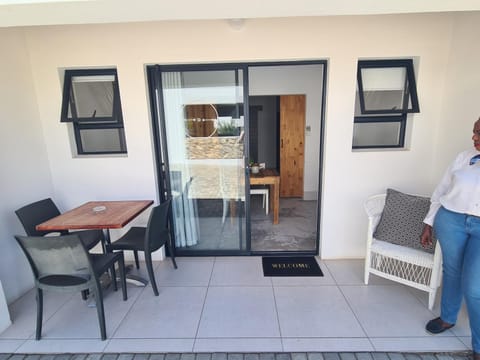 Karoo Retreat- Self Catering Villas and Bed & Breakfast Bed and Breakfast in Western Cape