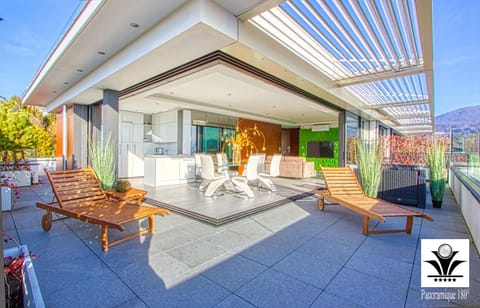 Panoramique 180 lac et montagne et Nid Secret spa romantique Apartment in Annecy