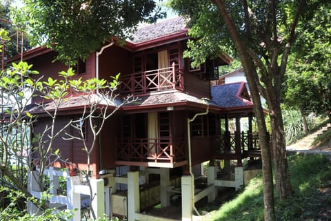Sari Village Jungle Retreat House in Kedah