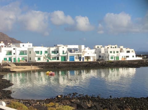 Ocean Sunshine House in Isla de Lanzarote