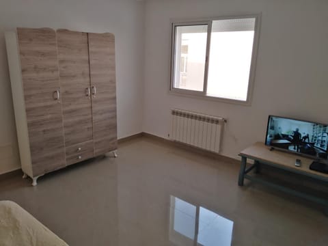 Pretty and independent Apartment located in Tunis city Copropriété in Tunis