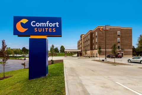 Comfort Suites Hotel in Wooster