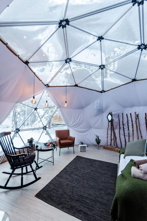 GLØD Aurora Canvas Dome Luxury tent in Lapland