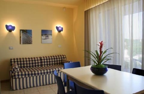 Residence Blumarine Apartment hotel in Giulianova