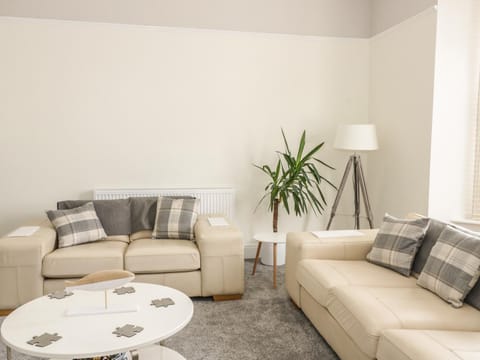 Charnwood Villa House in Llandudno