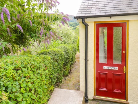 Swn Y Coed House in Wales