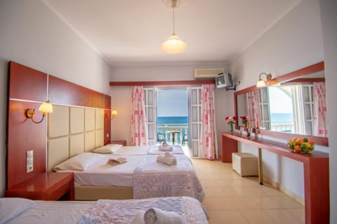 Agoulos Beach Hotel Aparthotel in Argassi