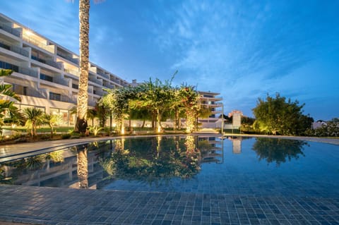 Property building, Pool view, Swimming pool