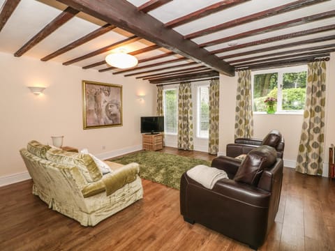 Barn Cottage House in High Peak District