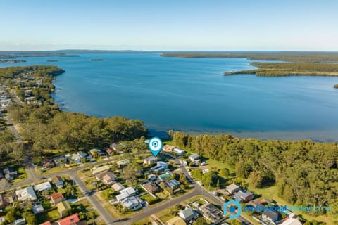 Panorama at Jervis Bay I Pet Friendly I 15 Mins to Hyams Beach House in Saint Georges Basin