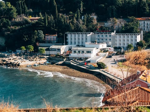 Property building, Beach, Sea view