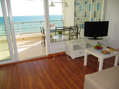 Balcony/Terrace, Living room, Sea view