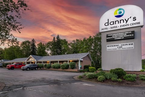 Dannys Hotel Suites; SureStay Collection by Best Western Auberge in Bathurst