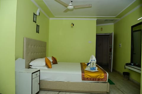 Hotel Dolphin Hotel in West Bengal
