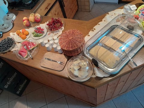 Pension Edelweiß Übernachtung mit Frühstück in Sächsische Schweiz-Osterzgebirge