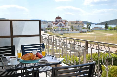 Day, Natural landscape, View (from property/room), Balcony/Terrace, Sea view