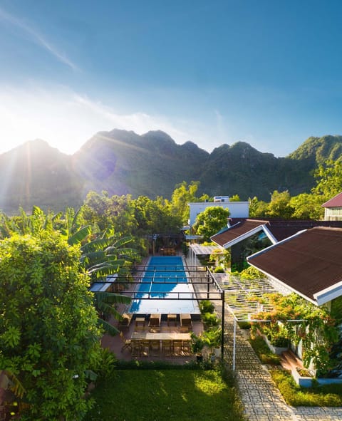 Garden view, Pool view