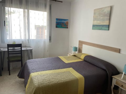 Hostal Mediterraneo Bed and Breakfast in Torre del Mar