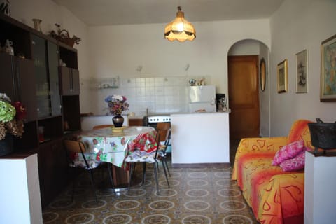Rossi Tramonti 1, Apartment in Corniglia