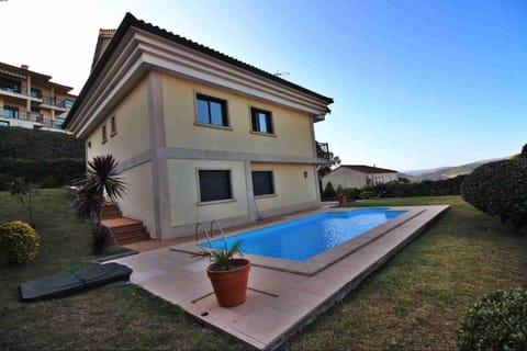 Facade/entrance, Garden, Swimming pool