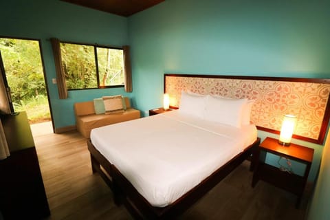 Teva Hotel & Jungle Reserve Hostel in Quepos