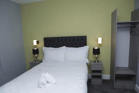 The Spring Bank APARTHOTEL Bed and Breakfast in Preston