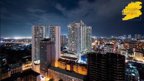 KL Tower Makati Apartments by PH Staycation Condominio in Pasay