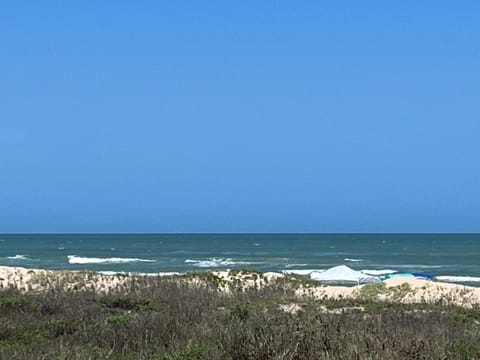 South Padre Island condo is walking distance to the beach, Sleeps 6, Third Floor, 2024 Traveler Award Apartment hotel in South Padre Island