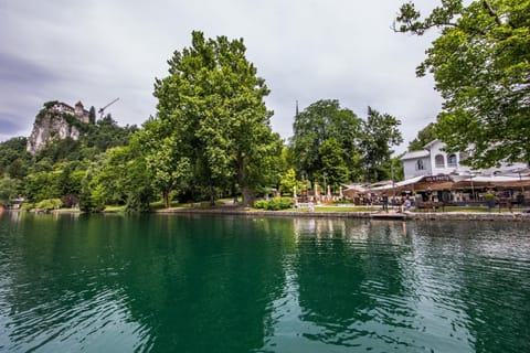 Penzion Vila Prešeren Alojamiento y desayuno in Bled