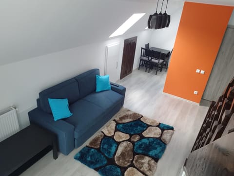 Apartament Golden Rose Apartment in Brașov County