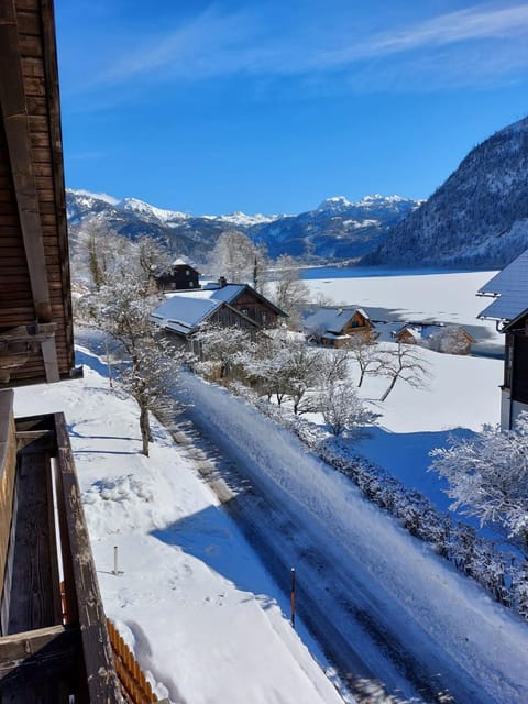 Winter, View (from property/room), Balcony/Terrace, Lake view