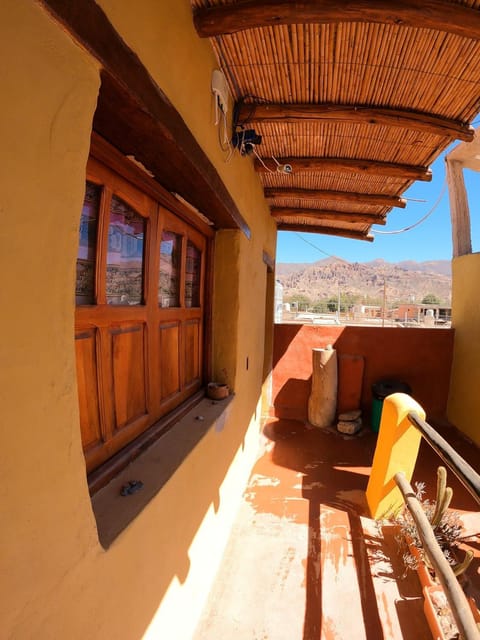 View (from property/room), Balcony/Terrace, Mountain view