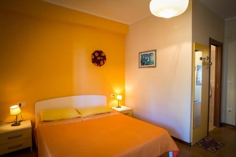 BED AND BREAKFAST SAPORE DI MARE A 50 MT dalla SPIAGGIA Chambre d’hôte in Grottammare