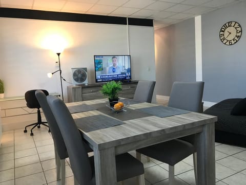 le 'Zone' Apartment in Sarreguemines