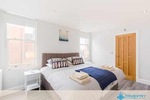 Hill Cottage Apartments Coleshill Open for NEC weekend visitors - Hosted By Coventry Accommodation Copropriété in Metropolitan Borough of Solihull
