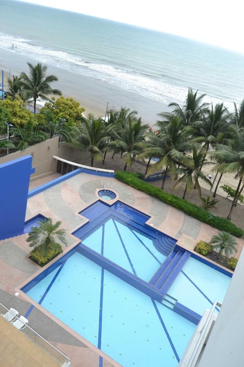 Suite frente al mar Playa Azul Condominio in Tonsupa