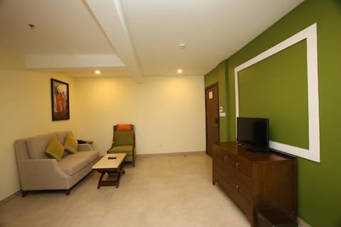 Vivin Luxury Suites Hotel in Thiruvananthapuram