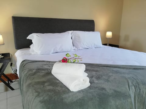 La Maison On 3rd Guesthouse Bed and Breakfast in Port Elizabeth