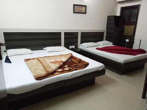 Hotel Sweet Home DX Hotel in New Delhi