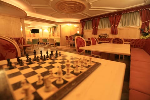 Communal lounge/ TV room, Communal lounge/ TV room, Lounge or bar