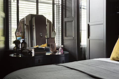 Luxury Boutique Apt in fashionable Stockbridge 5* Apartment in Edinburgh