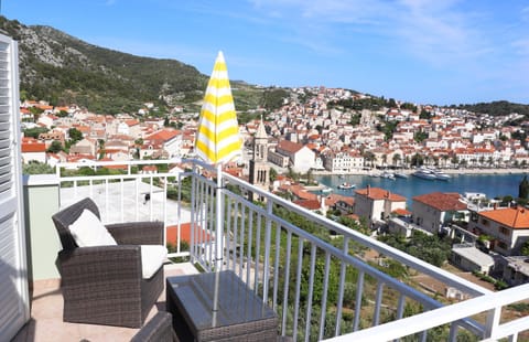 Apartments Frane Apartment in Hvar