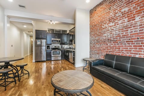 Kitchen or kitchenette, Living room, Seating area