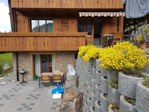 Chalet Grüneggli Copropriété in Adelboden