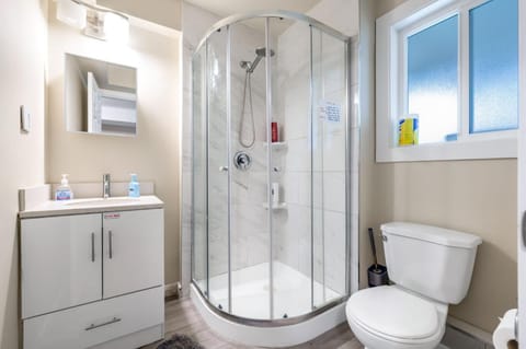 Orchid House near Vancouver YVR Airport Bed and Breakfast in Richmond